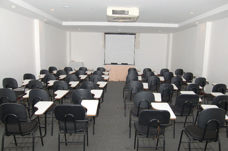 Hotel Golden Park By Nacional 3*